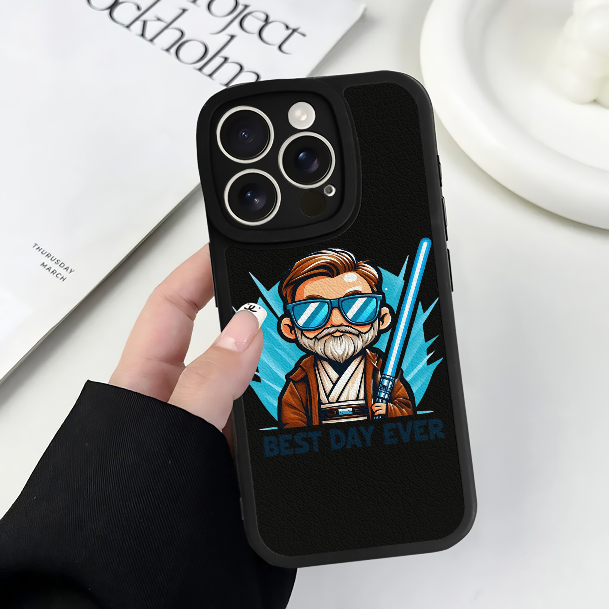 （画像用） スター・ウォーズ Star Wars 【iPhone 16シリーズ対応】シリコンスマホケース（レザー調） 材質：シリコン